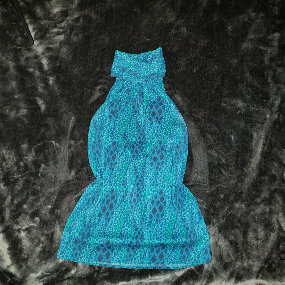 Turquoise Halter top - Picture 3 of 8